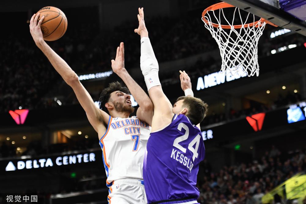 首战破门 首战破门